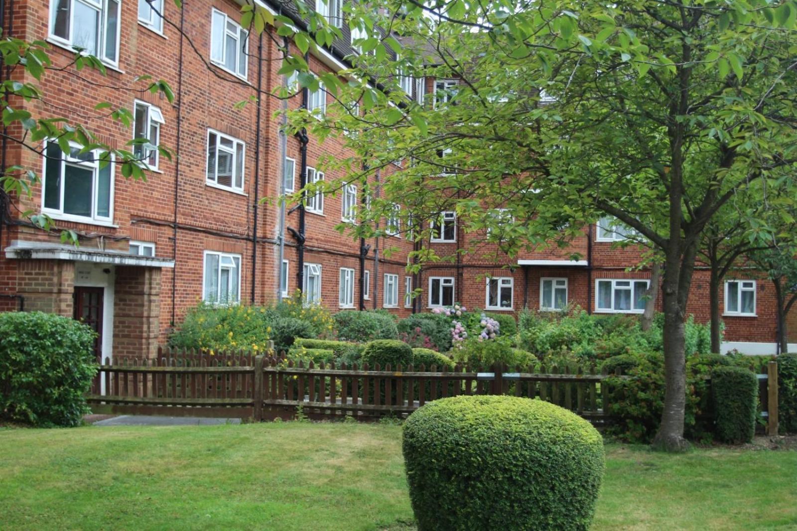 Wonderful Apartment In Wembley Londyn Zewnętrze zdjęcie